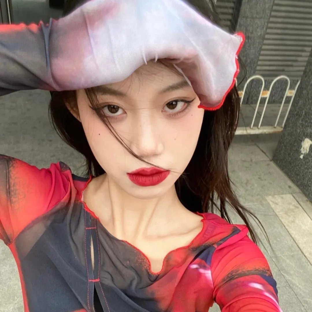 上三休四，员工怕我破产偷偷加班